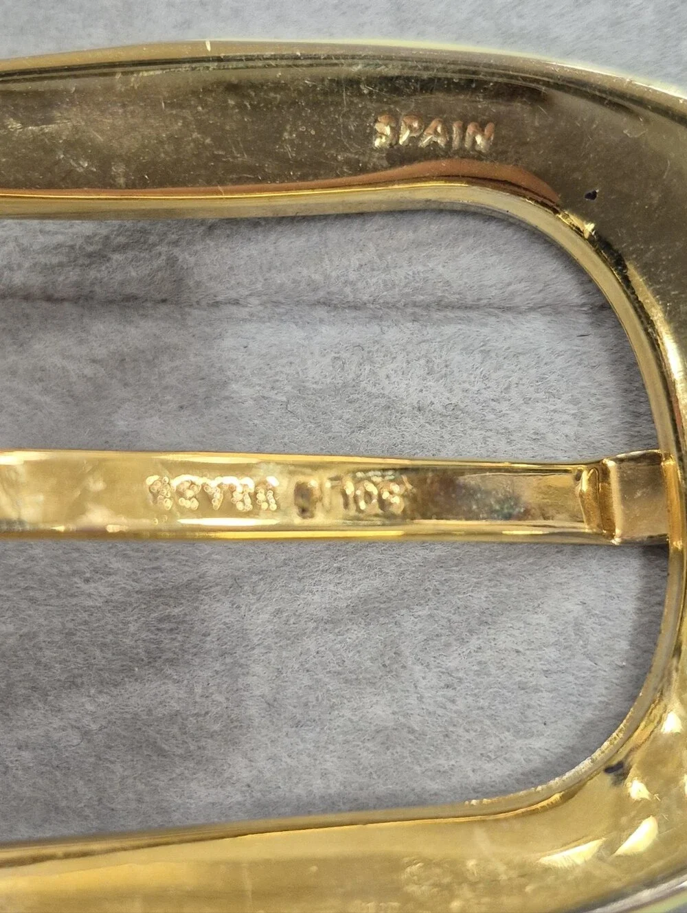 Carlisle belt women